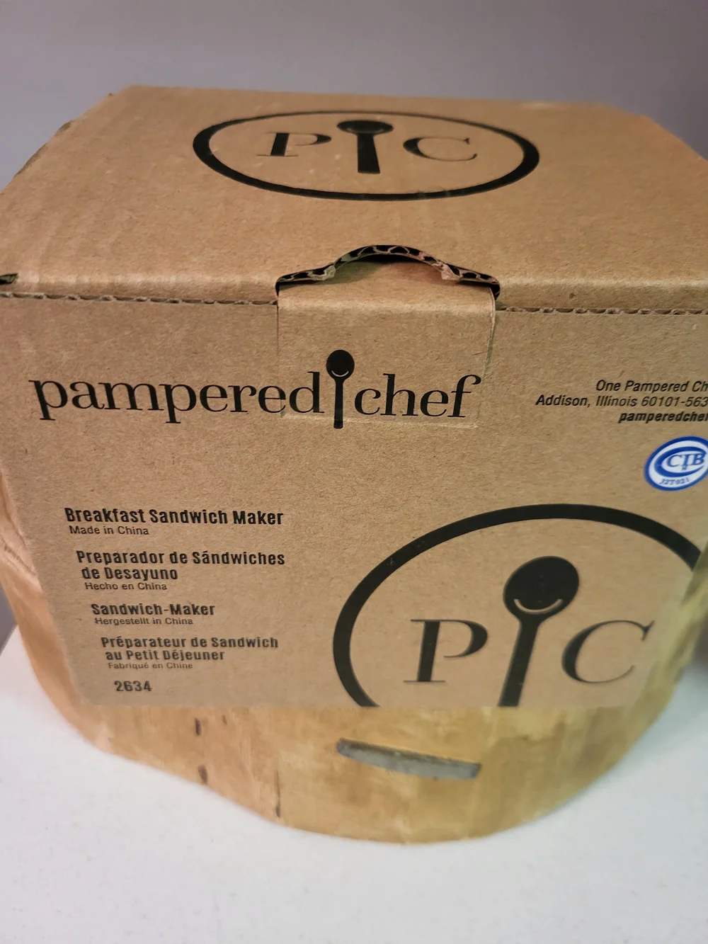 NIB Pampered Chef BREAKFAST SANDWICH MAKER #2634 Microwave Safe - NEW